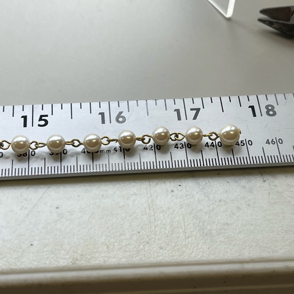 Classic Pearl Necklace and Earring Set - Picture 6 of 7